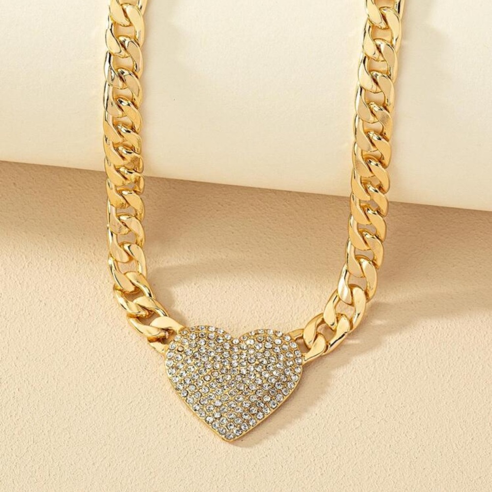 Rhinestone Heart Decor Chain Necklace - Picture 2 of 4